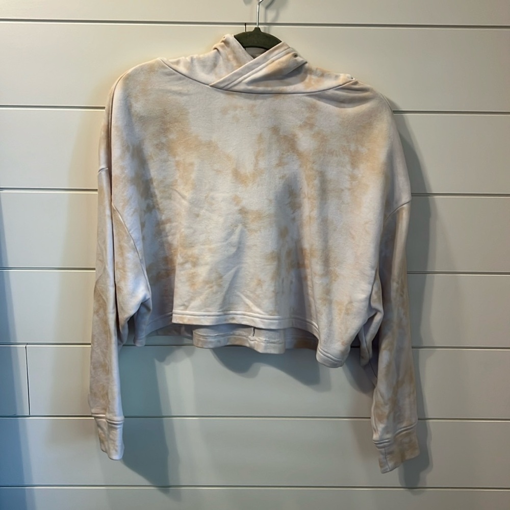 Fabletics cropped hoodie